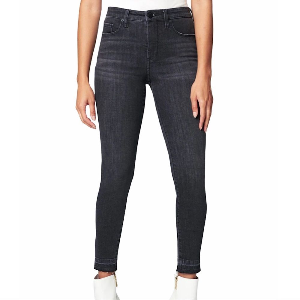 NWT Blank NYC Sustainable Bond Released Hem Skinny Jeans size 32 Charcoal Gray